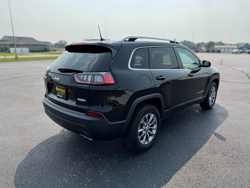 2021 Jeep Cherokee Latitude Lux photo 4
