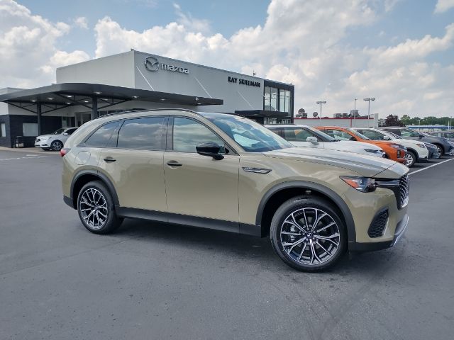 2025 Mazda CX-70 Premium Package's photo