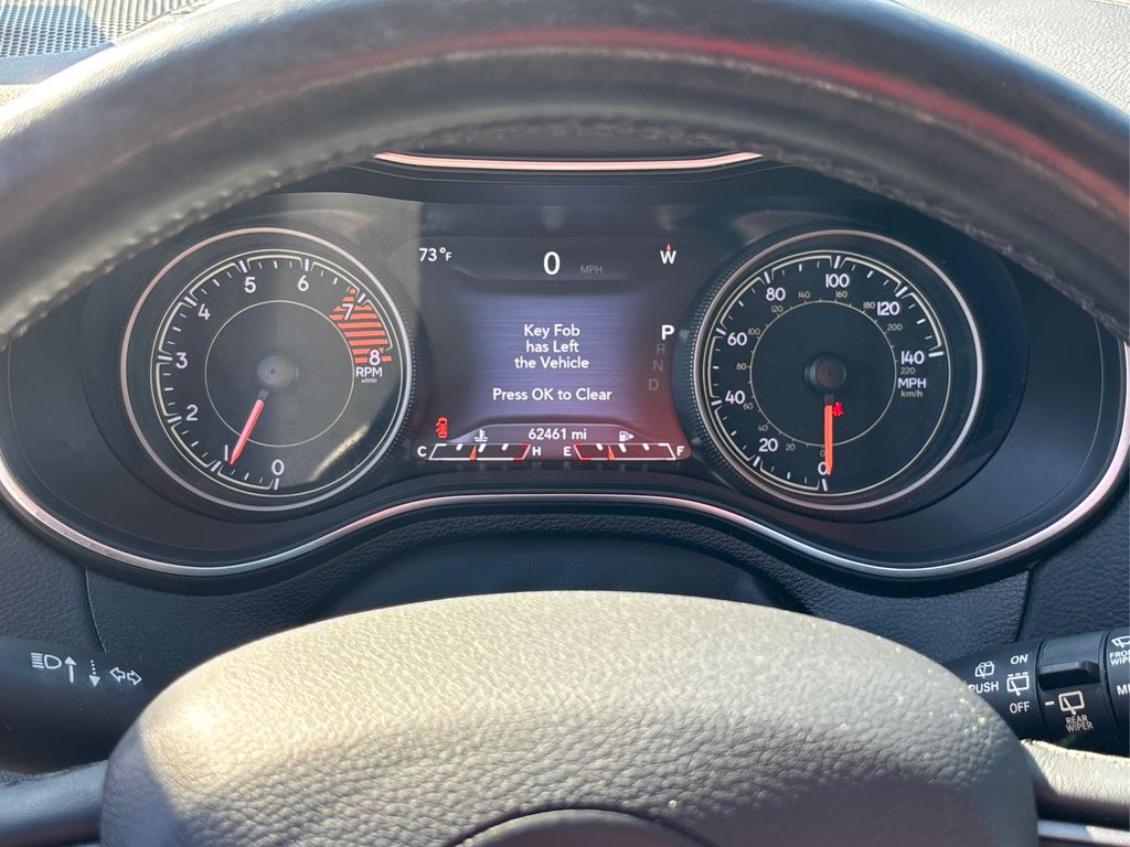 2019 Jeep Cherokee Limited photo 19