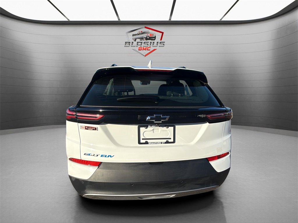 2022 Chevrolet Bolt EUV photo 4