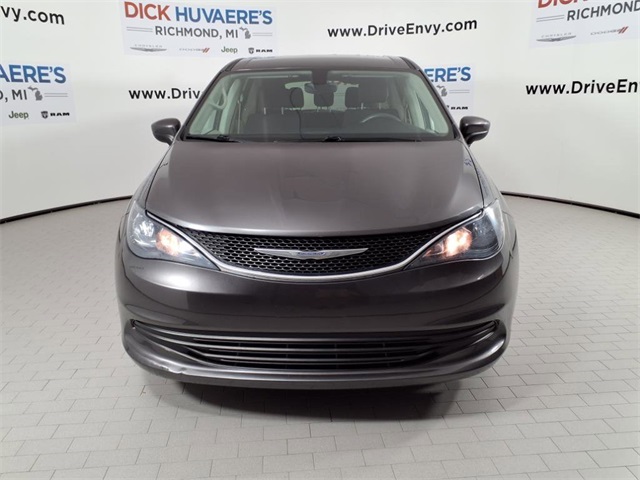 Used 2017 Chrysler Pacifica Touring with VIN 2C4RC1DG9HR508576 for sale in Richmond, MI