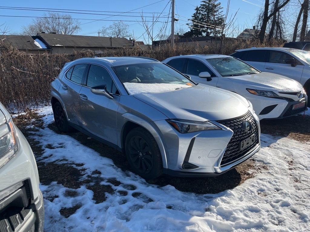 2023 Lexus UX Hybrid 250h Premium's photo