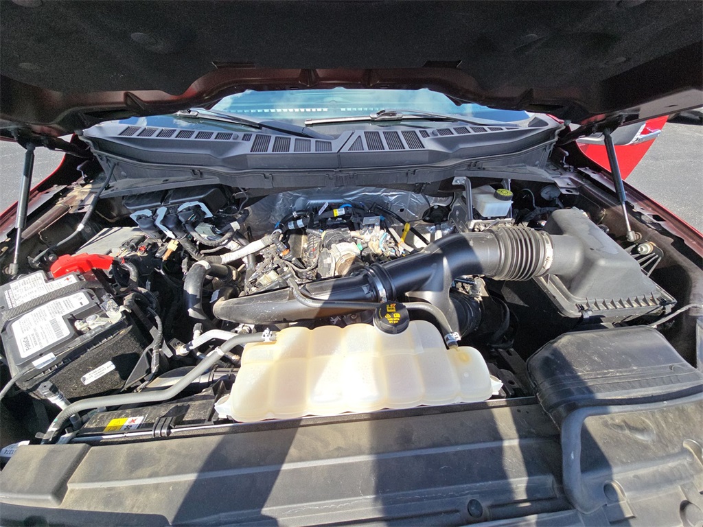 2022 Ford F-150 XLT photo 28