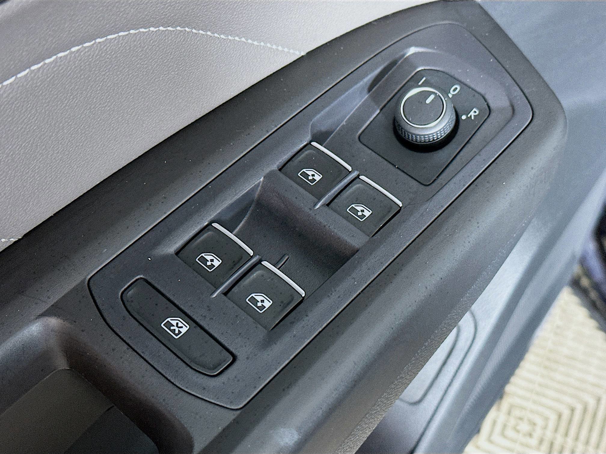 2022 Volkswagen Atlas V6 SEL photo 15