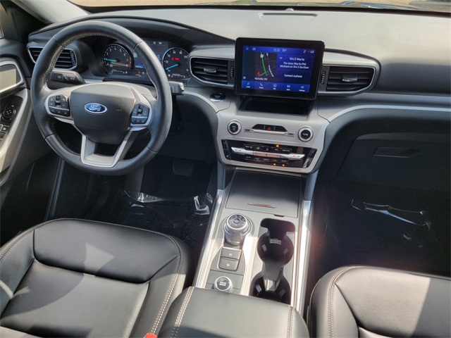 2022 Ford Explorer XLT photo 32