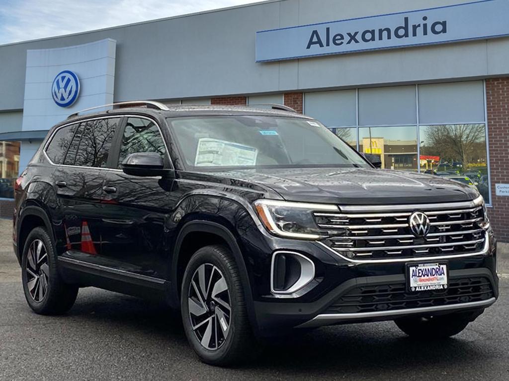 2026 Volkswagen Atlas SEL's photo