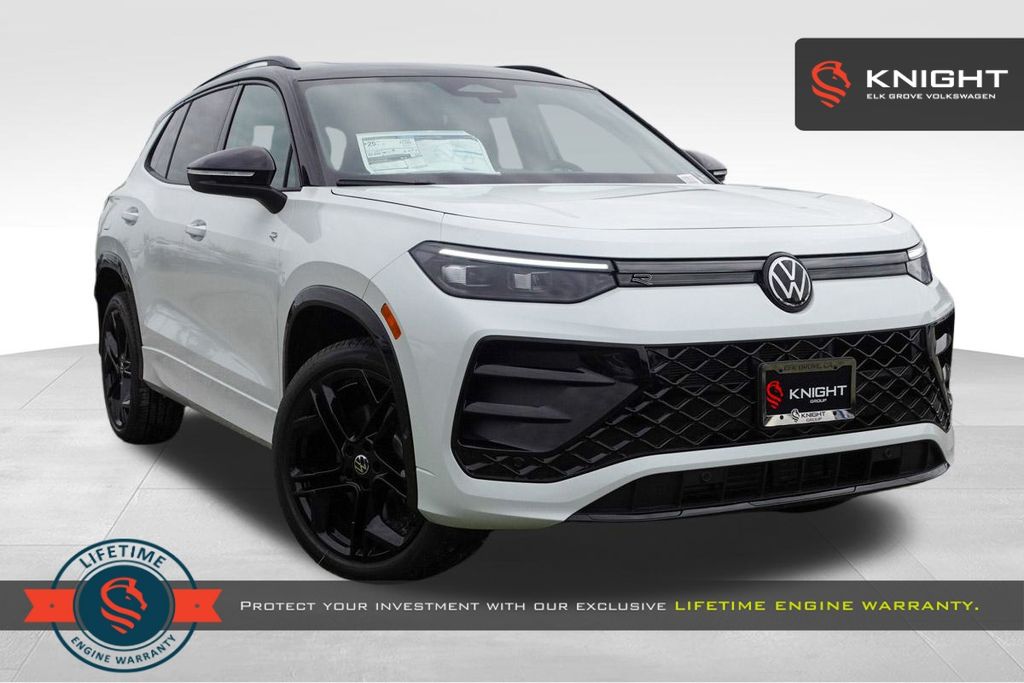 2026 Volkswagen Tiguan SE R-LINE BLACK's photo