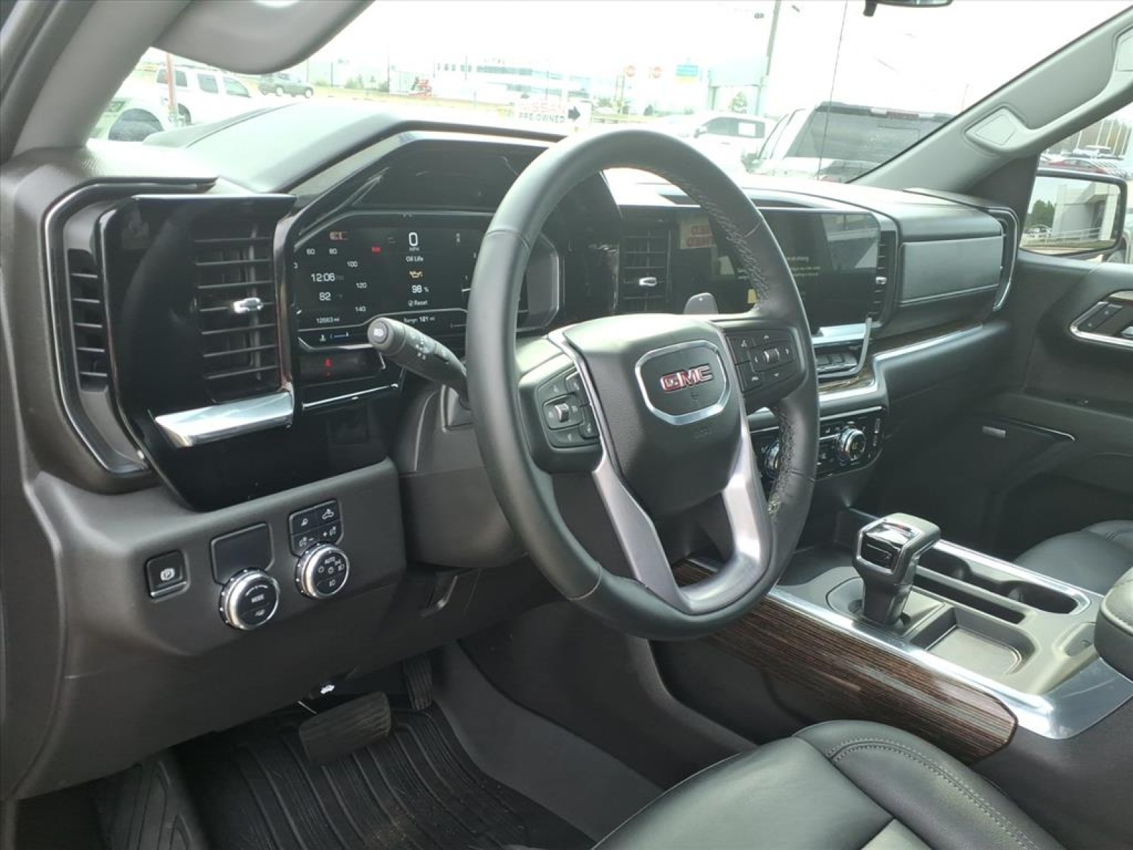 2024 GMC Sierra 1500 Elevation Black at Robbins Nissan