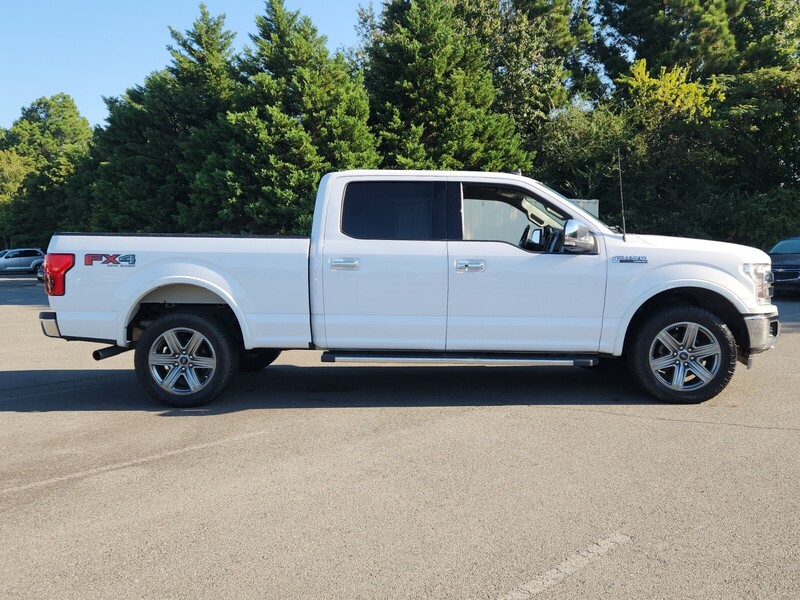 2019 Ford F-150 Lariat photo 2