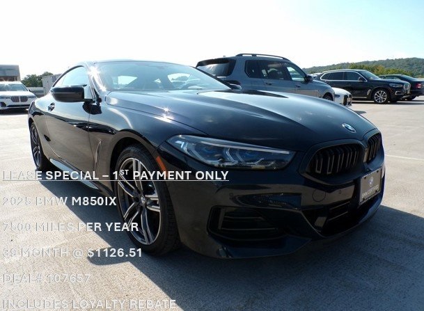 2025 BMW 8 Series M850i's photo