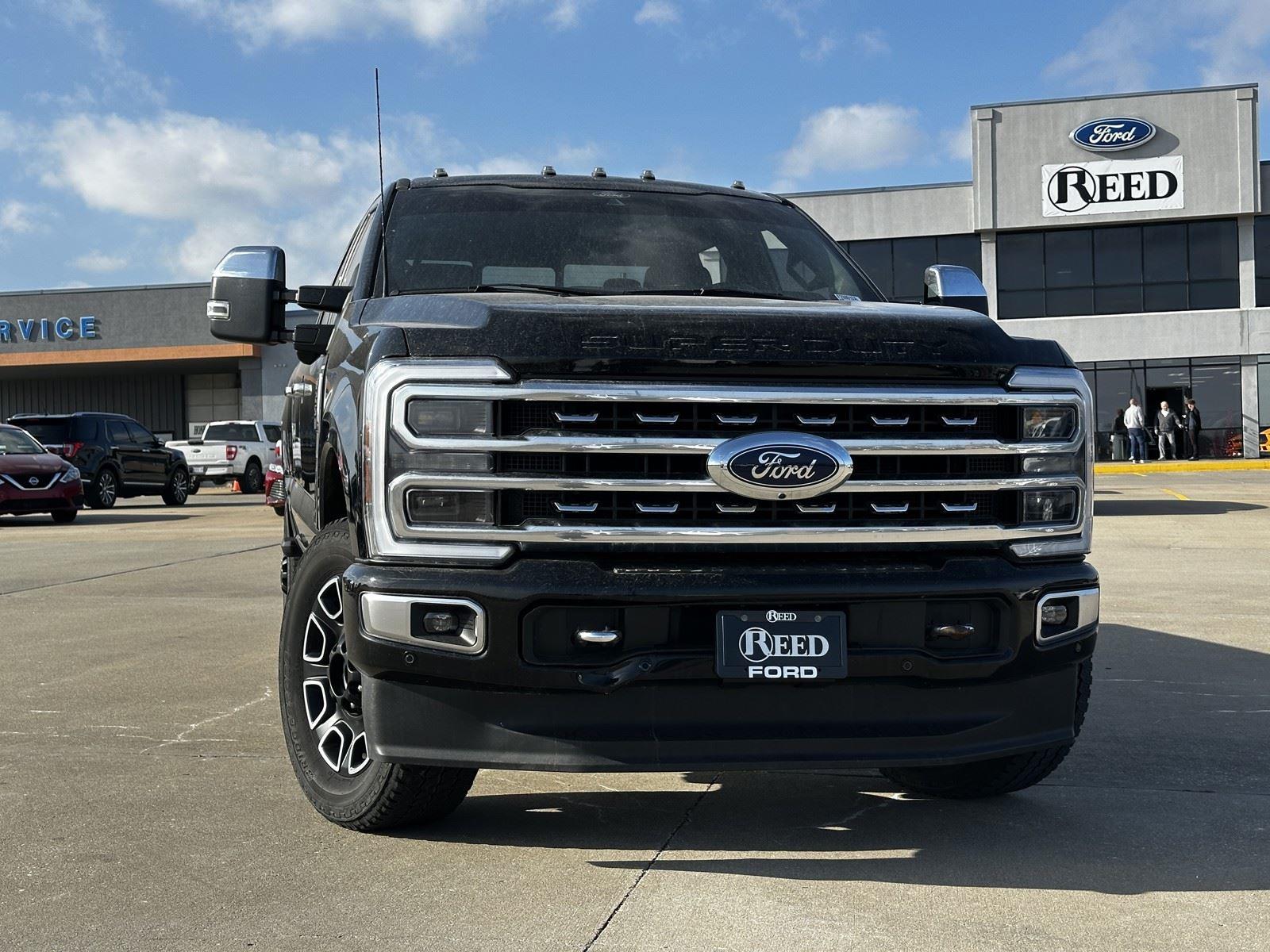 Used 2024 Ford F-250 Super Duty Platinum with VIN 1FT8W2BM7REC38084 for sale in Kansas City