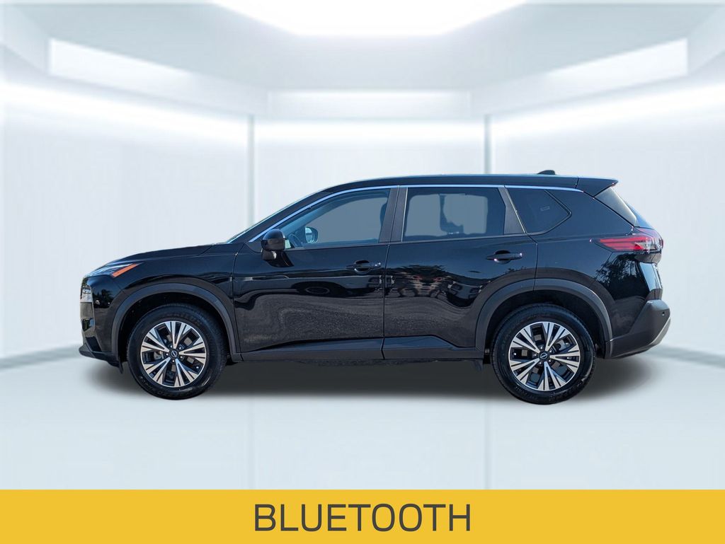 2023 Nissan Rogue SV photo 2