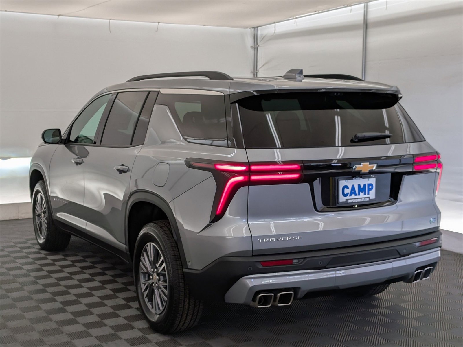 2026 Chevrolet Traverse photo 4