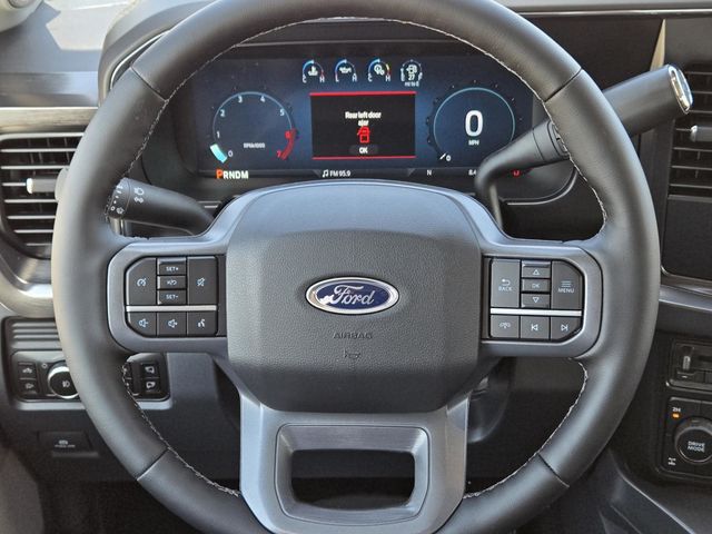 2026 Ford F-250 Lariat photo 10