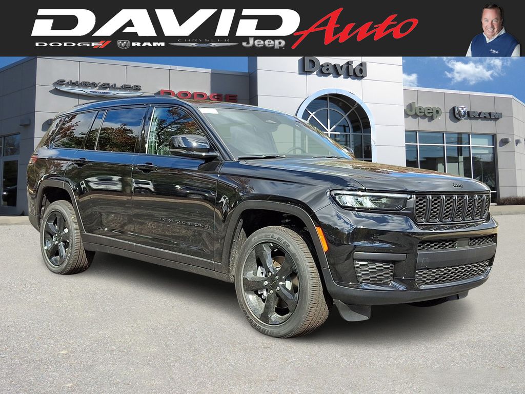 2025 Jeep Grand Cherokee L Altitude's photo