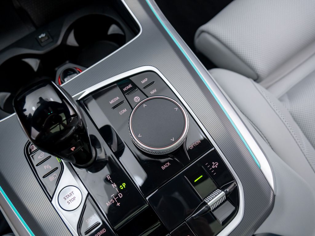 2023 Bmw X5 xDrive45e photo 25