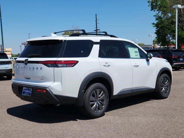 2025 Nissan Pathfinder SV photo 3