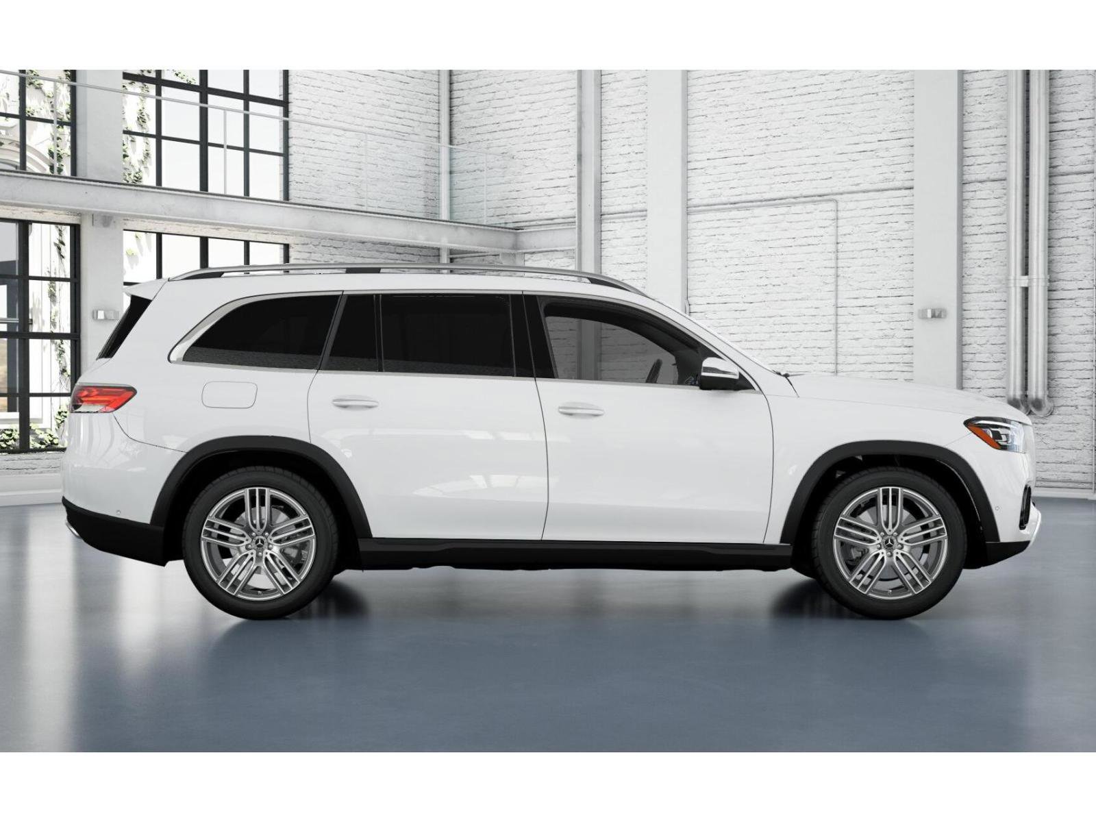 2024 Mercedes Benz GLS 450 photo 3