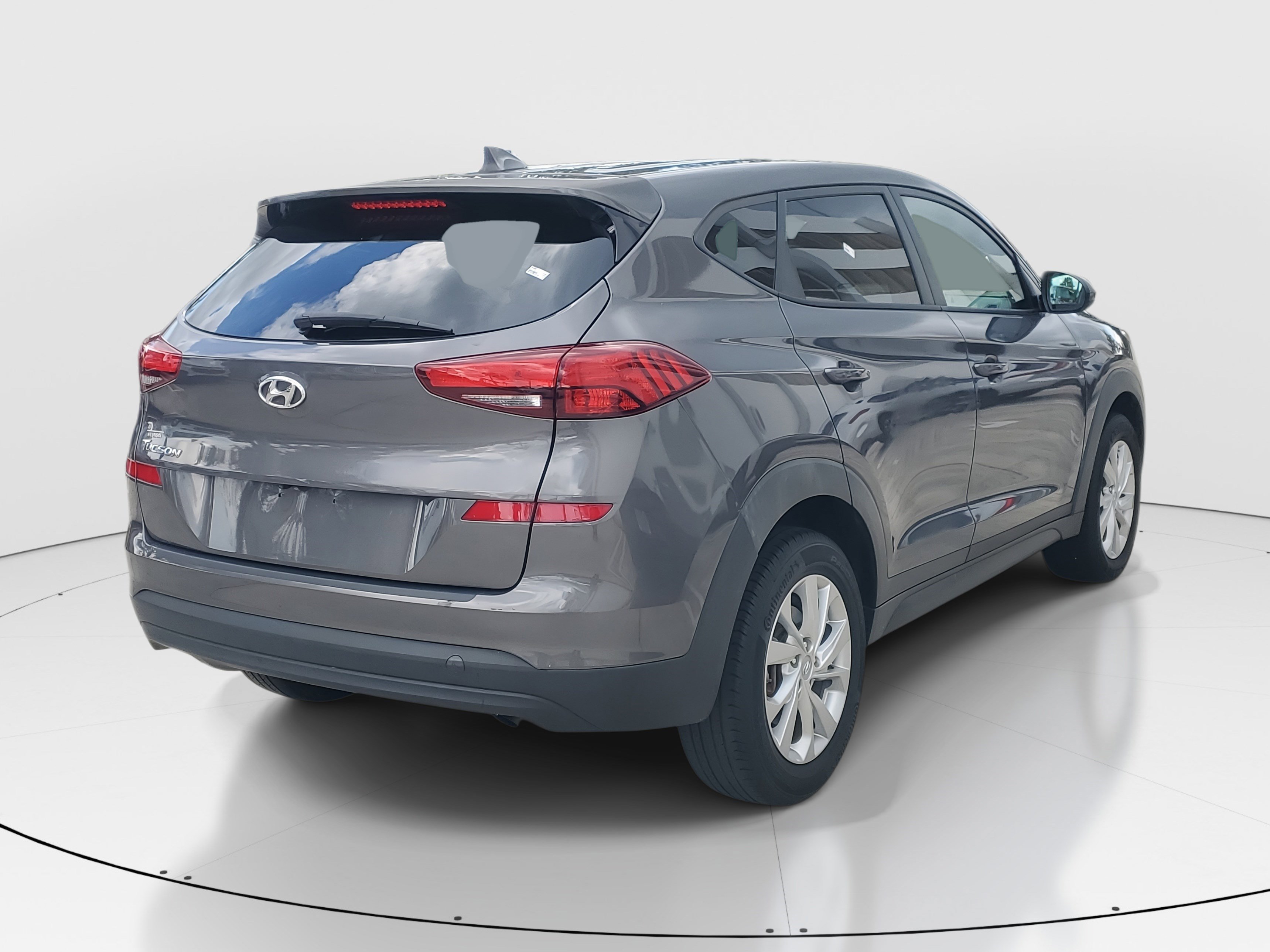 2021 Hyundai Tucson SE photo 2