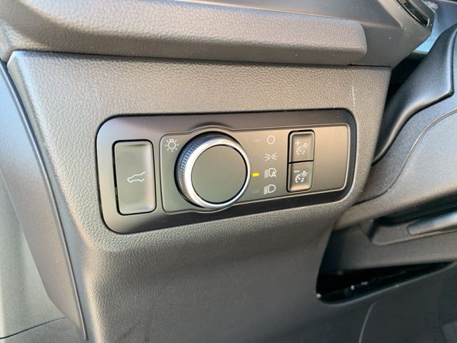 2025 Ford Escape ST-Line photo 13