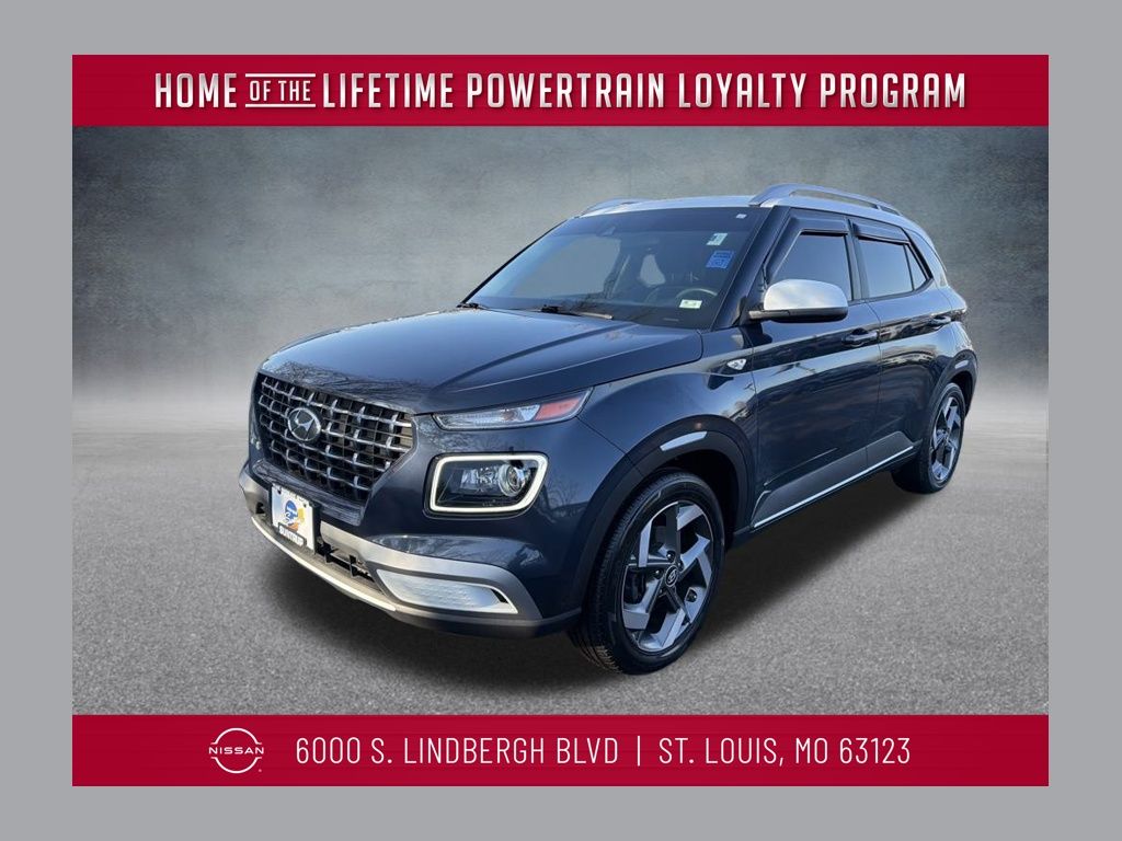 2022 Hyundai Venue Limited's photo