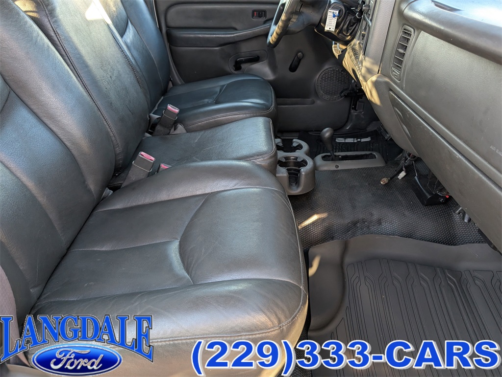 2005 Gmc Sierra 3500 Work Truck photo 17