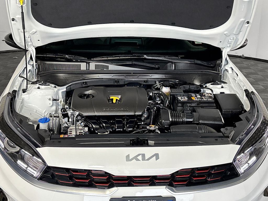 2024 Kia Forte GT-Line photo 22