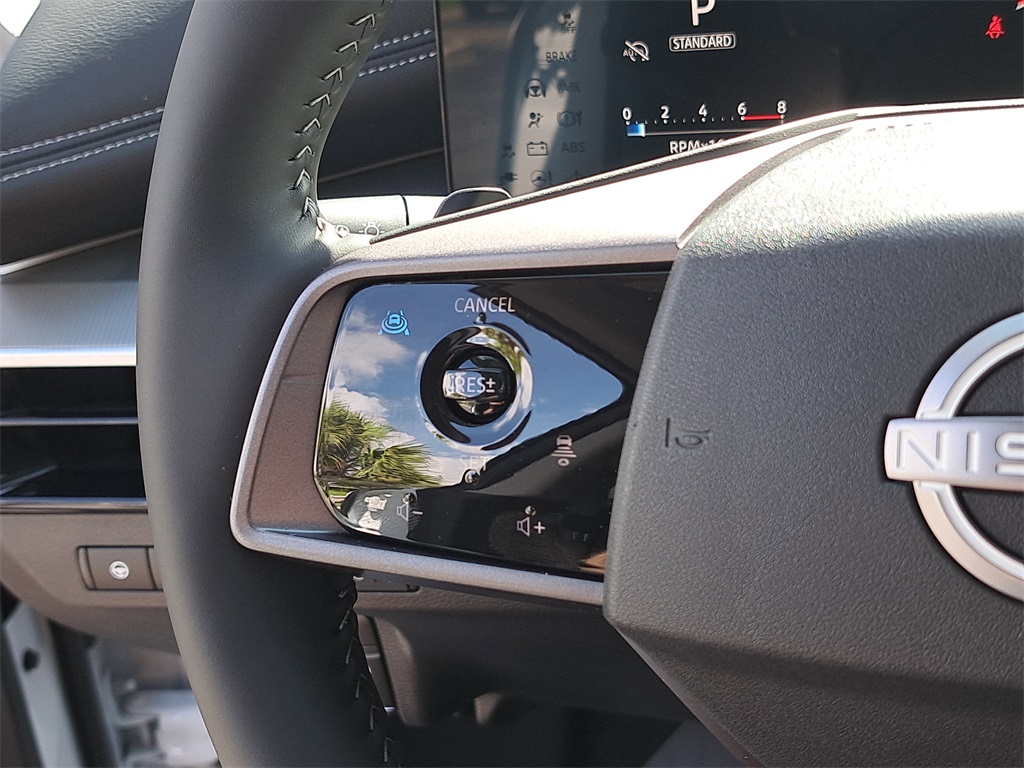 2025 Nissan Murano SL photo 24