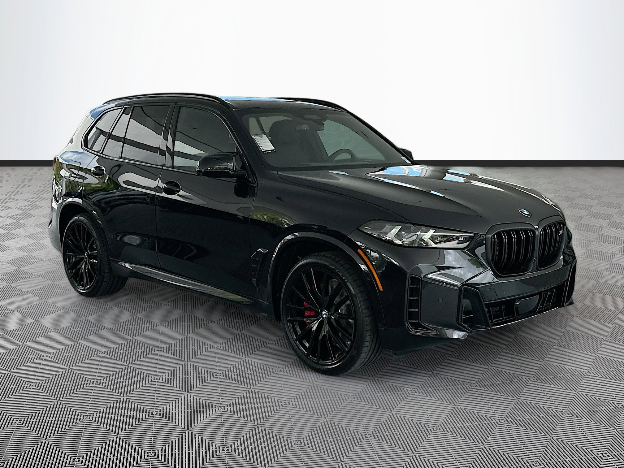 2026 BMW X5 M60i's photo