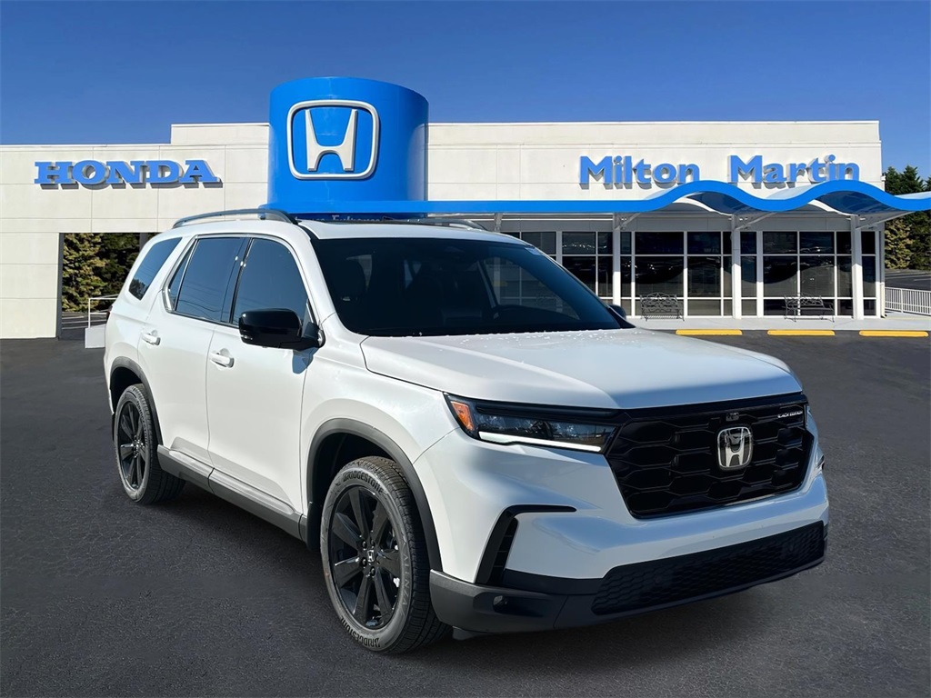 2025 Honda Pilot Black Edition's photo