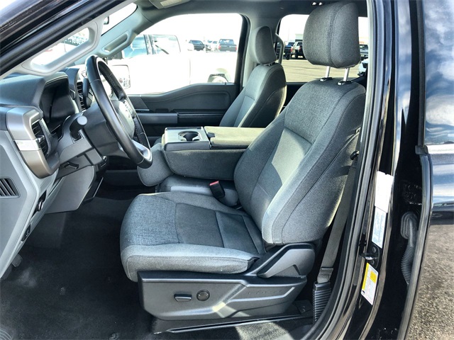 2024 Ford F-150 XLT photo 3