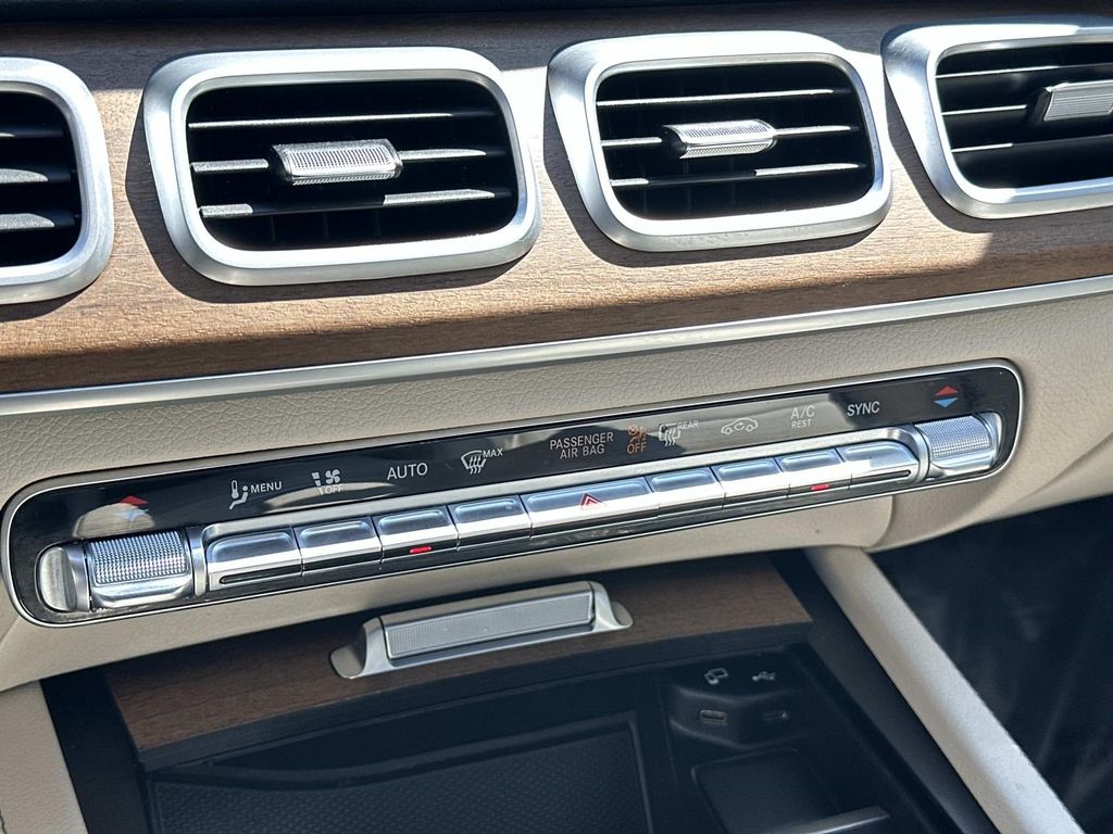2022 Mercedes Benz GLE 350 4MATIC photo 40