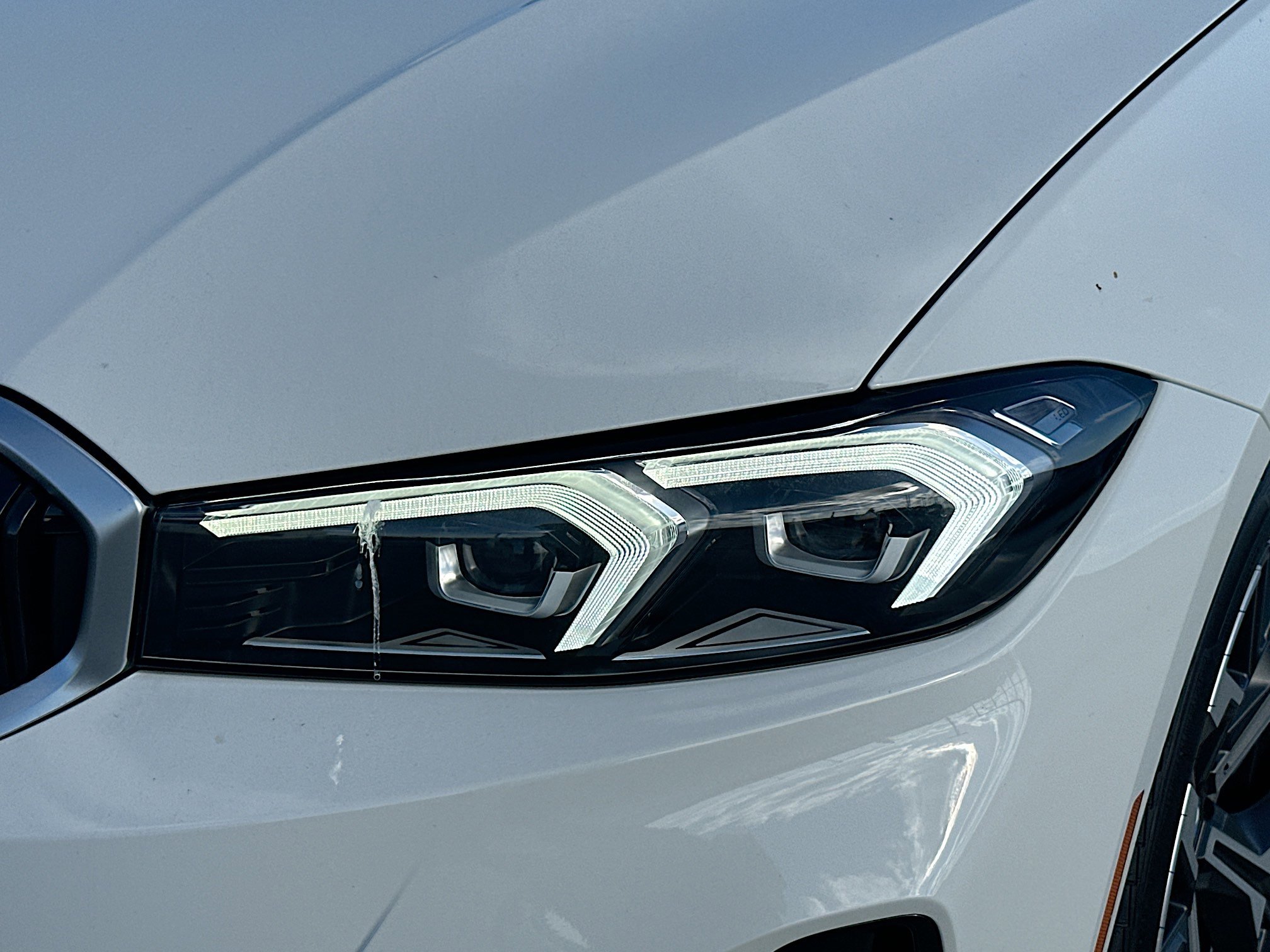 2025 Bmw 330i photo 28