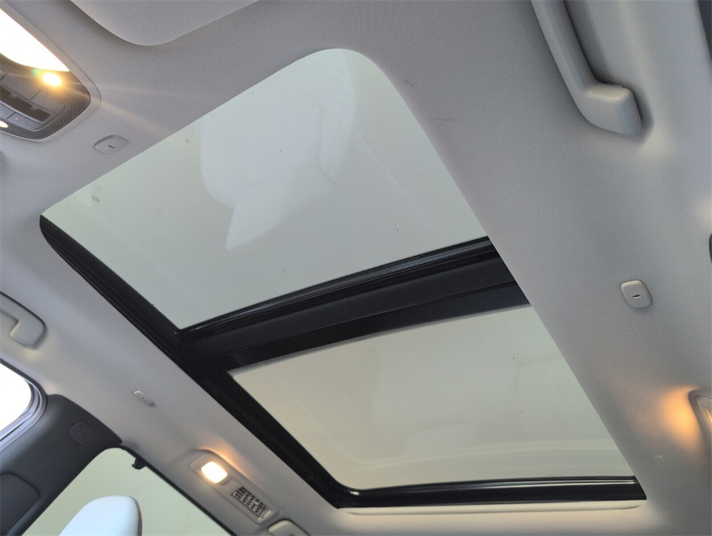 2026 Infiniti QX60 Luxe photo 10