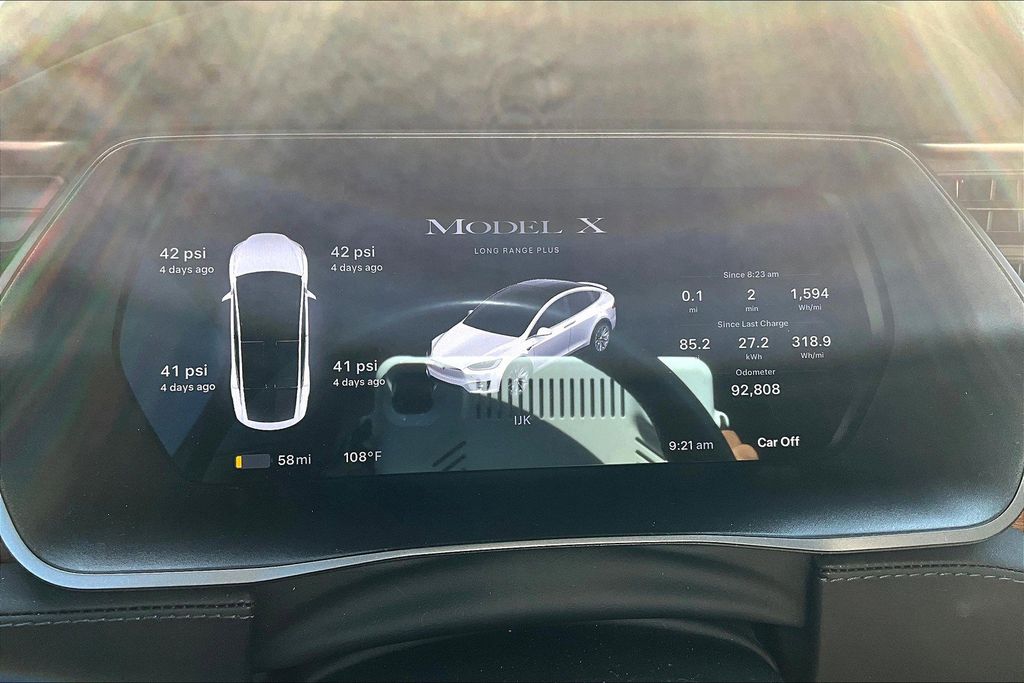 2020 Tesla Model X Long Range photo 19