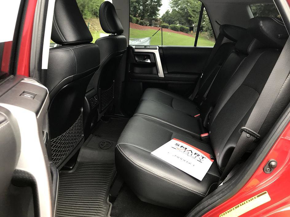 2022 Toyota 4Runner Limited 4WD photo 10