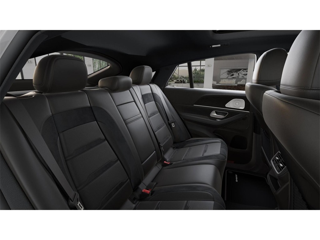 2026 Mercedes Benz GLE 53 AMG 4MATIC photo 3