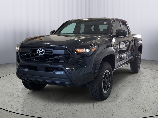 2024 Toyota Tacoma TRD Off-Road photo 4