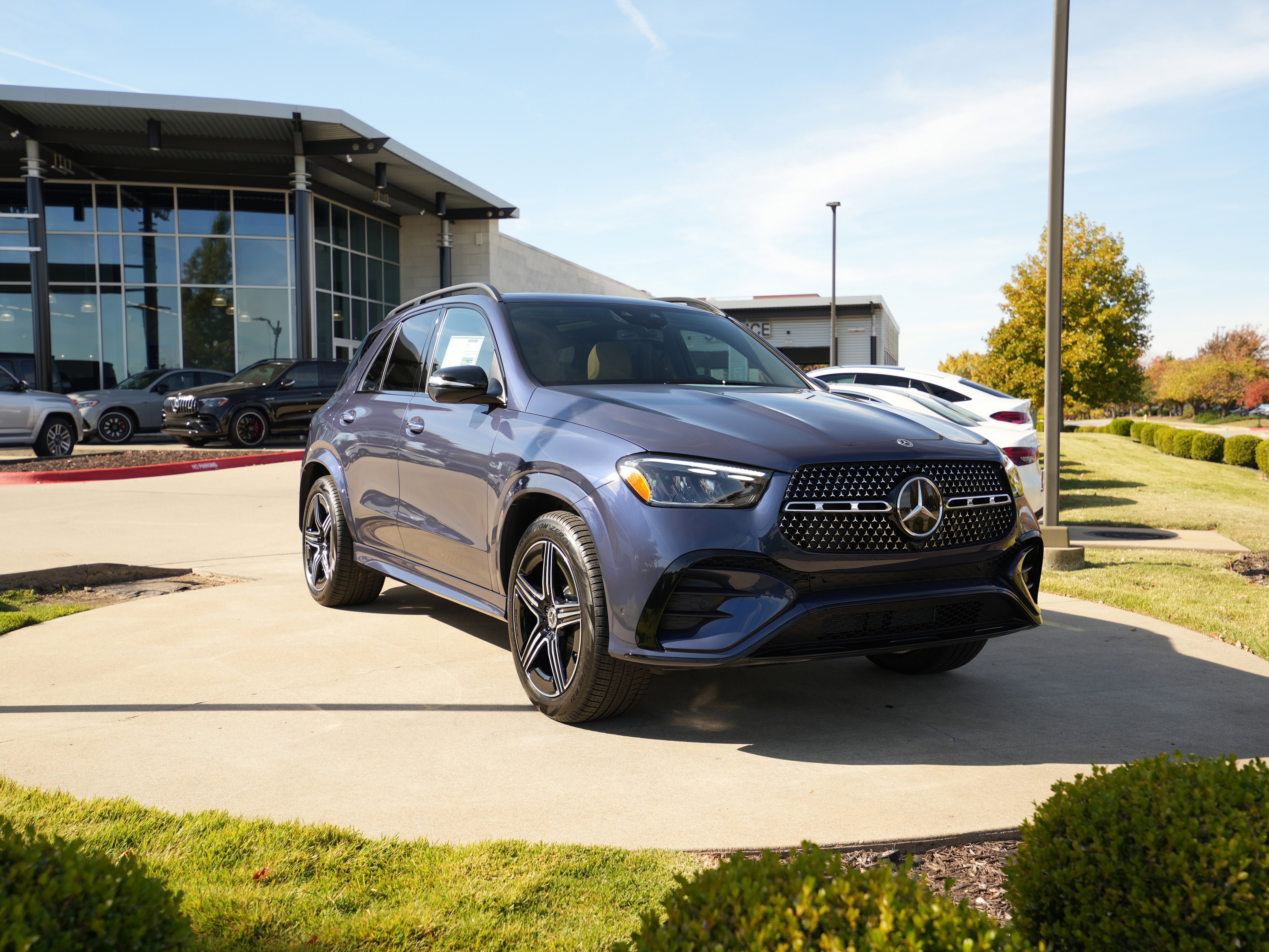 2026 Mercedes-Benz GLE GLE350's photo