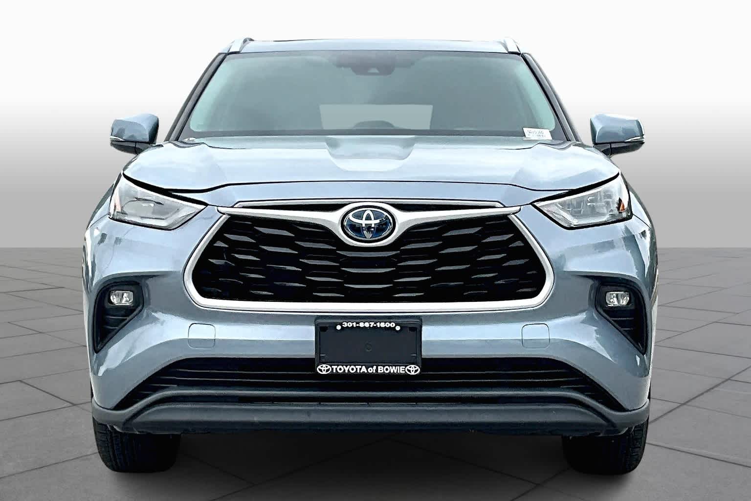 2020 Toyota Highlander Hybrid XLE photo 3