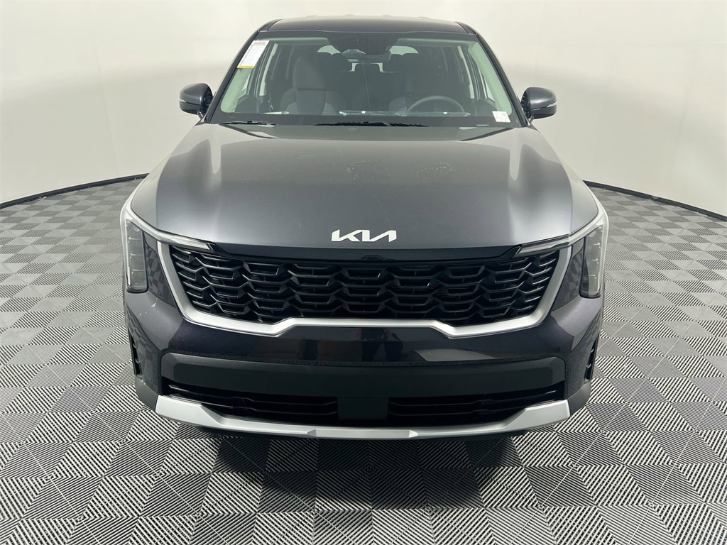 2026 Kia Sorento LX photo 8