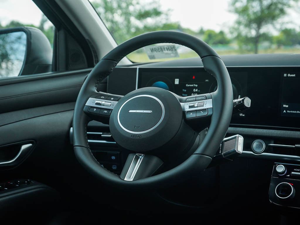 2025 Hyundai Tucson Hybrid SEL Convenience photo 14