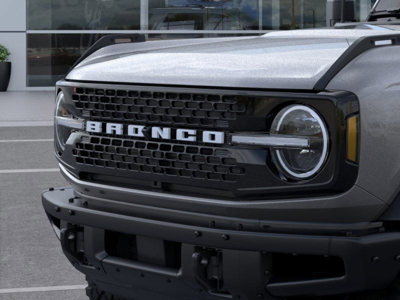 2025 Ford Bronco Badlands photo 16