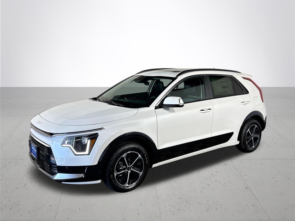 2025 Kia Niro SX Touring photo 2
