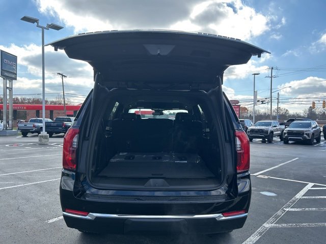 2026 Gmc Yukon photo 3