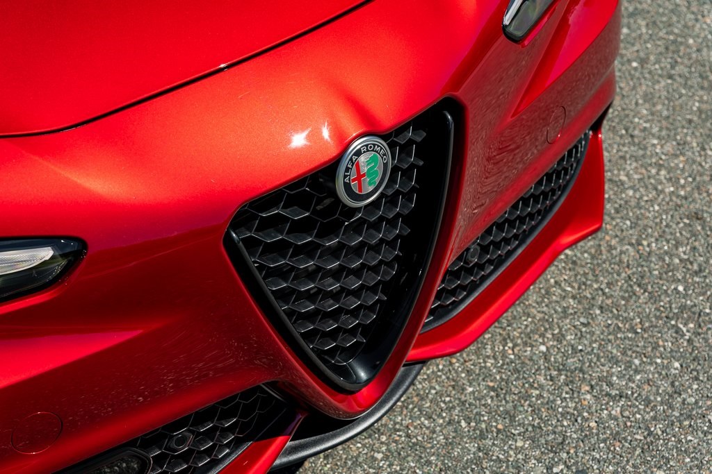 2023 Alfa Romeo Giulia Ti photo 15