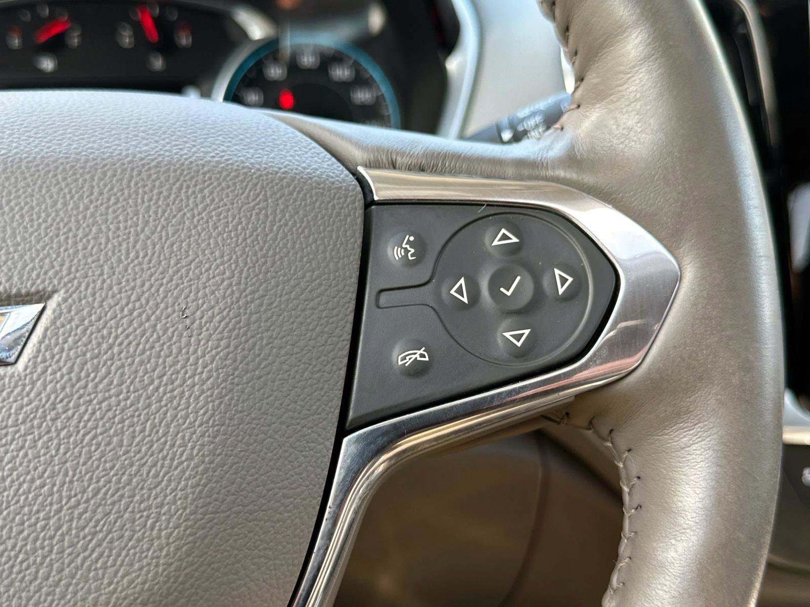 2019 Chevrolet Traverse Premier photo 30