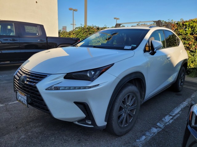 2018 Lexus NX 300's photo
