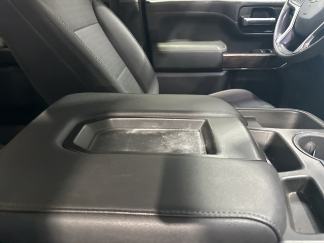 2020 Chevrolet Silverado 2500HD LT photo 4