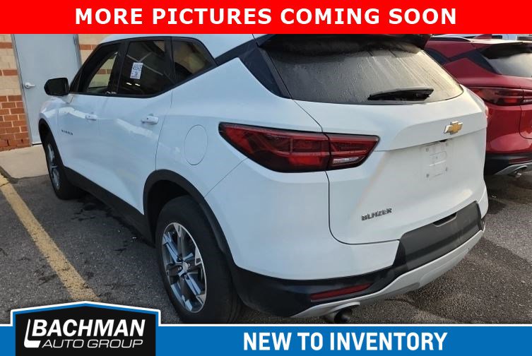 2024 Chevrolet Blazer 2LT photo 3
